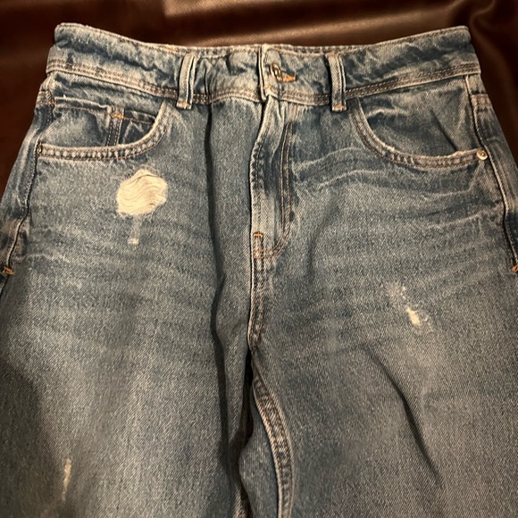 Zara jeans - Picture 2 of 9